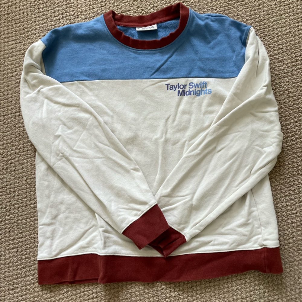 Taylor Swift Midnights Sweatshirt size Large EUC